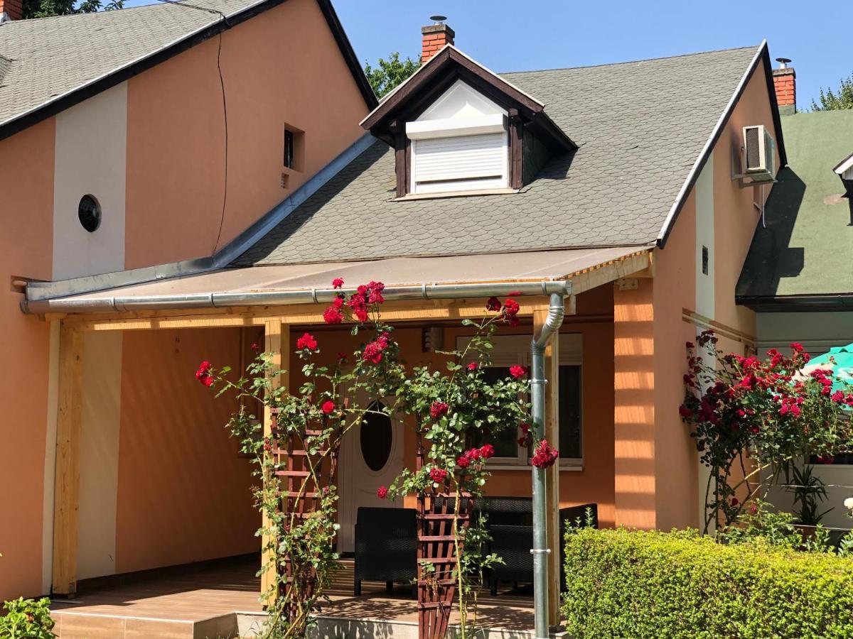 Termal Ferienhaus 렌티 외부 사진